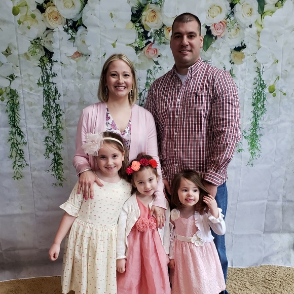 Meet your Posher, Heather - Picture 2 of 6